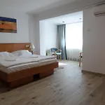 Silent Apartmanhaz * Harkány