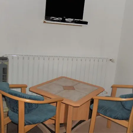 Silent Apartmanhaz Apartament *