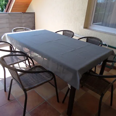Silent Apartmanhaz Apartment