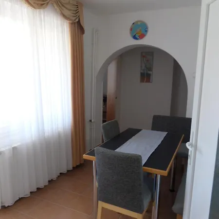 Silent Apartmanhaz Apartment