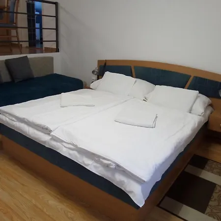 Silent Apartmanhaz