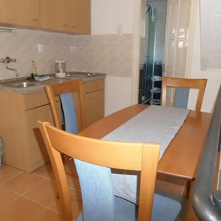 Silent Apartmanhaz Apartment