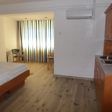 Apartment Silent Apartmanhaz Harkan