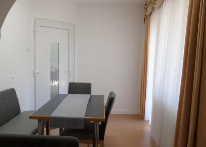 Silent Apartmanhaz