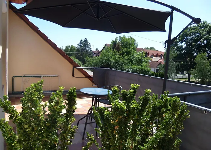 Silent Apartmanhaz Apartament *