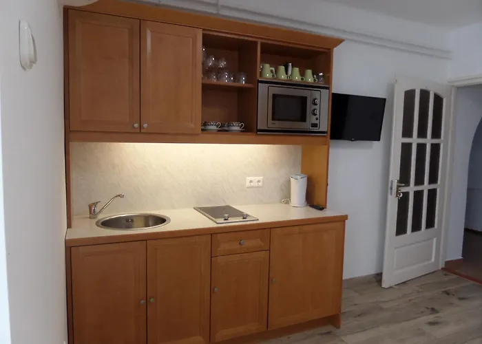 Silent Apartmanhaz *