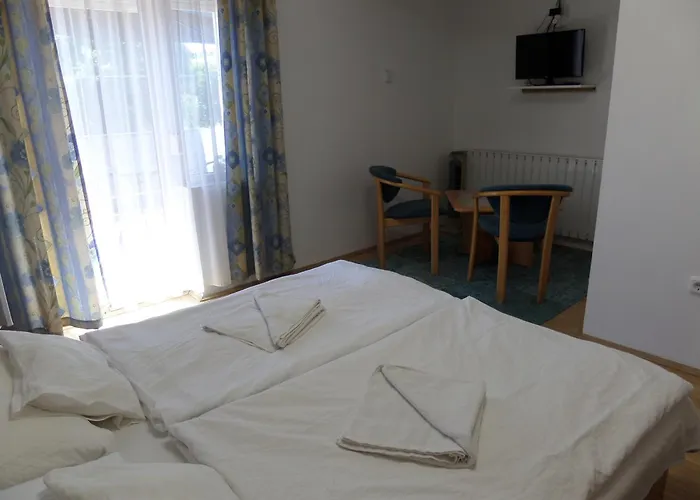 Silent Apartmanhaz Apartament Harkány